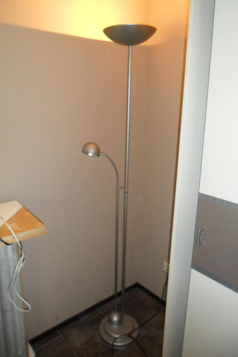 Vuiligheid Binnenshuis Ploeg Staande lamp met dimmer (a22)1