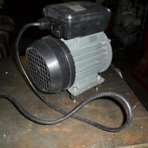 Elektro motor 220 volt, KSK, 550W, 2800 t/min (a10)35